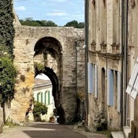 Appartement En Coeur De Village Bourg-sur-Gironde